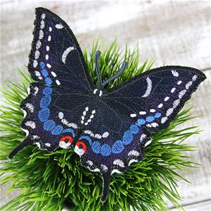 Free - Flying Black Swallowtail Butterfly (In-the-Hoop)