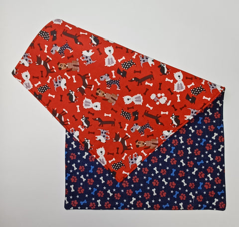 Placemat - Dogs - Red Multiple Dogs And Bones, Stars, Paw Print
